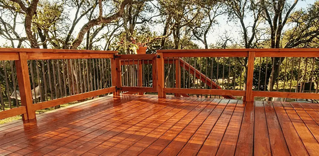 Deck sealing results with a freshly sealed wood deck in Cincinnati, OH